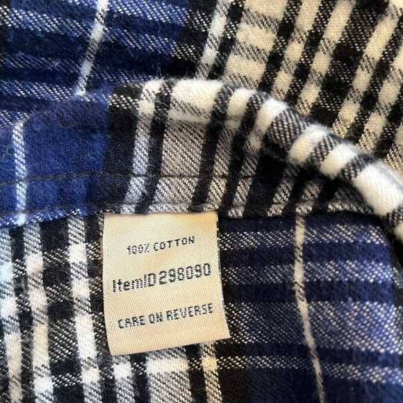 L.L. Bean Plaid Flannel Shirt - Picture 4 of 9